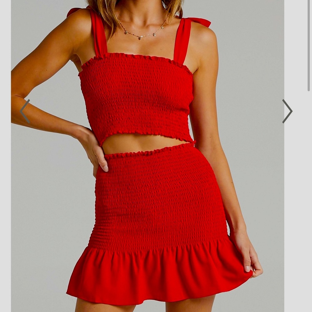 Showpo “Bright Spot” two piece set, American Size 0